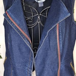Nygard denim vest